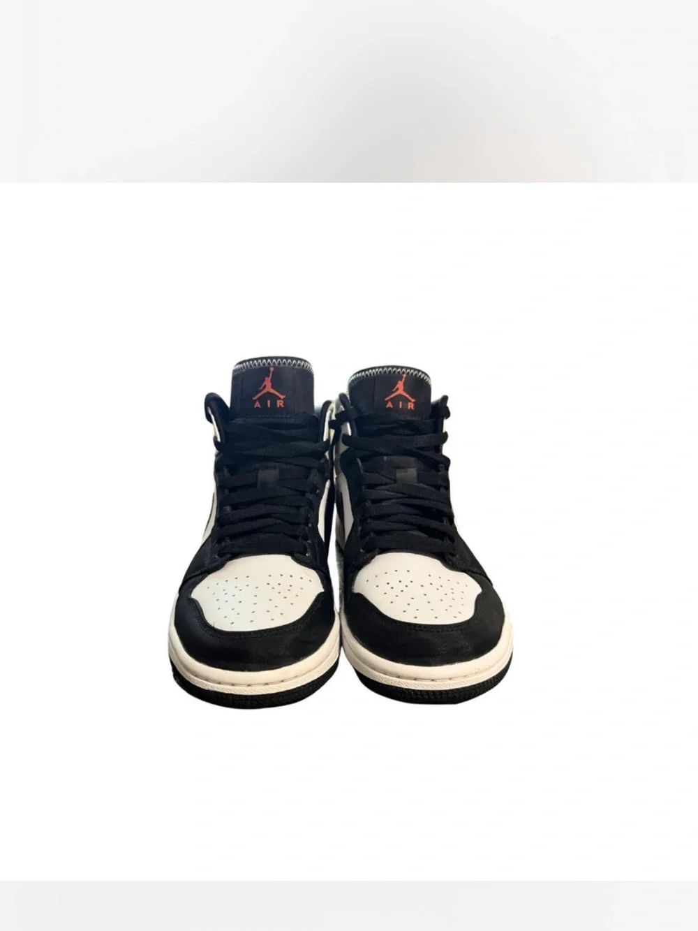 Nike Air Jordan 1 Mid SE